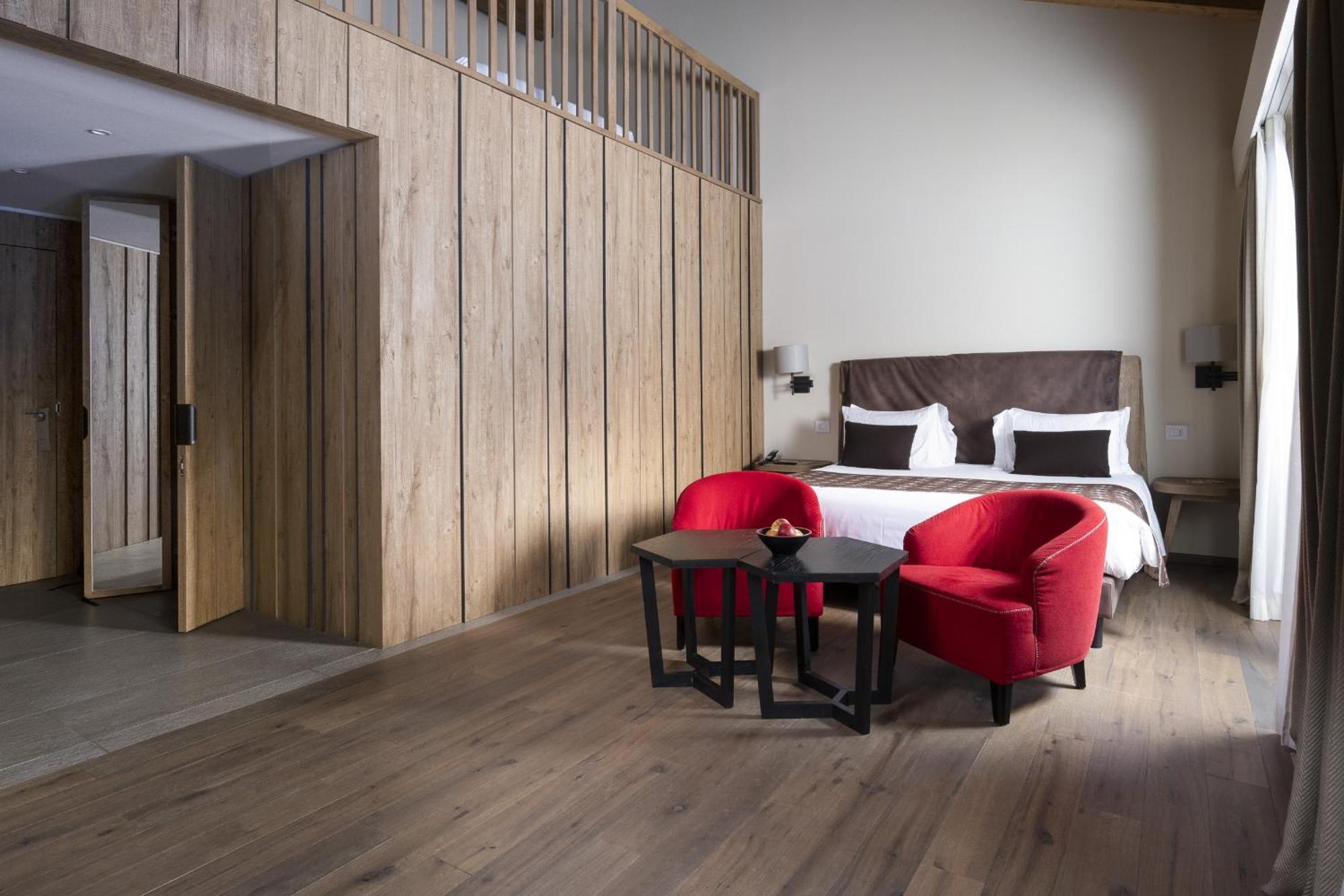 Grand Hotel Courmayeur Mont Blanc, By R Collection Hotels Room photo